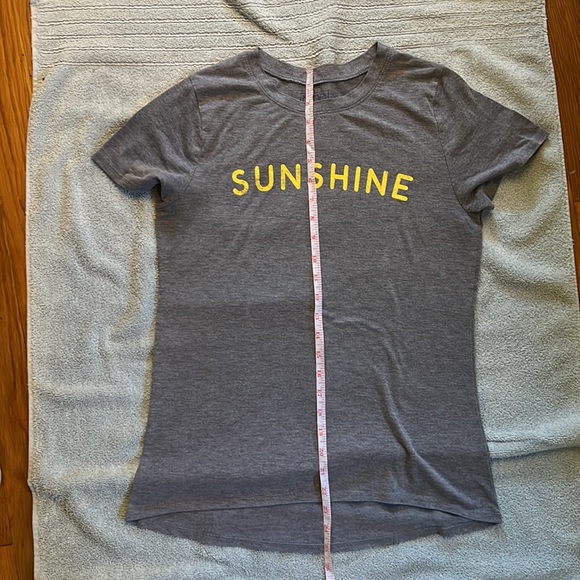 Graphic tee shirt, funny, cute, or sarcastic haha - medium - Picture 3 of 11